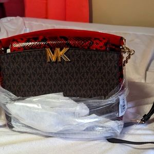 Medium michael kors purse two color with wallet
